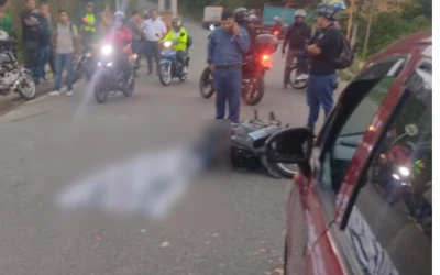 En video: Motociclista pierde la vida en impactante accidente en Bucaramanga