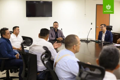 Alcalde Jaime Beltrán se reunió  con gremio de transporte público para abordar temas claves de movilidad en Bucaramanga