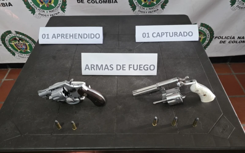 Capturan a dos individuos con arma de fuego en Cimitarra