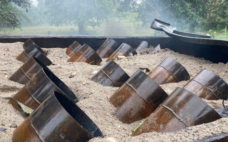 Atentado terrorista del ELN en Arauca deja dos soldados muertos y 26 heridos.