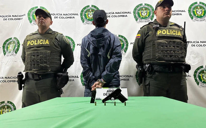 Capturado en Bucaramanga: Hombre armado que violaba detención domiciliaria