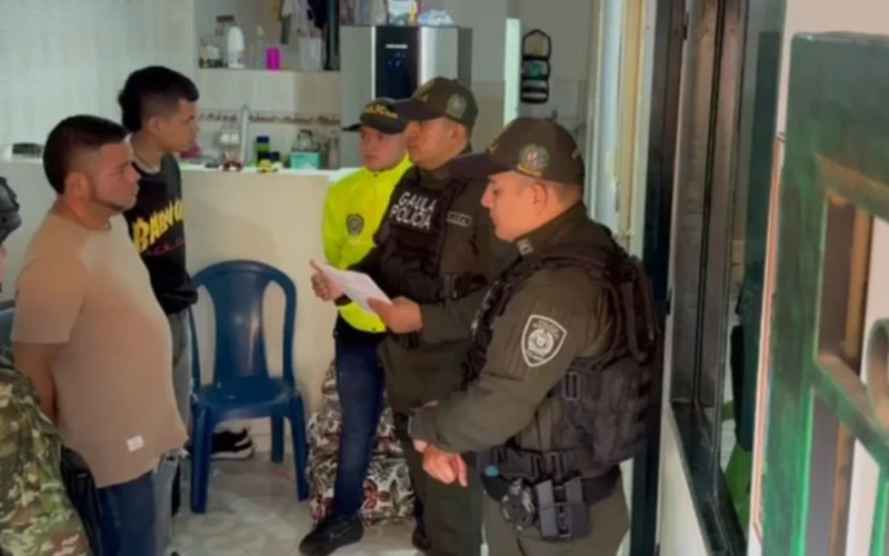 Golpe a “cordillera” en Piedecuesta: capturan alias “Richard” y su sicario.