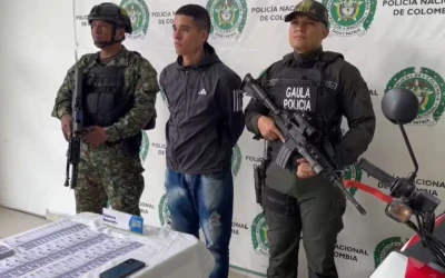 Cayó Keyner con $30 millones de una extorsión en Bucaramanga