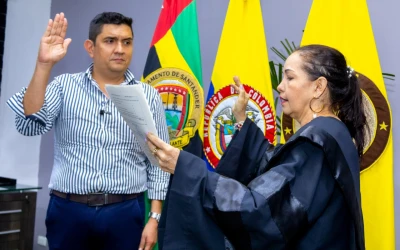 Se mueve el poder en Girón: Fredy Cáceres asume como alcalde encargado