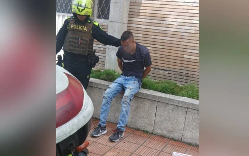 Intentó robarse una motocicleta y la comunidad lo 'atendió' en Bucaramanga