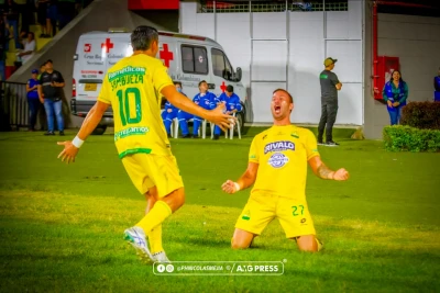 Así logró Bucaramanga el épico triunfo ante Santa Fe con 10 hombres