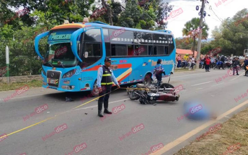 Así fue el violento choque que dejó un muerto y tres heridos en el Anillo Vial