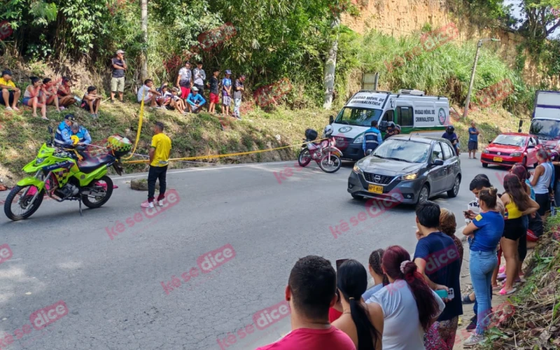 Una joven de 17 años muere arrollada tras caer de tractomula en Bucaramanga