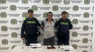 Con un arma traumática, adulto mayor amenazó a una jovencita en Floridablanca