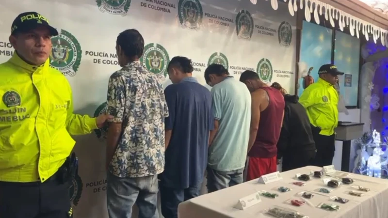 Les cayeron a los del 'Laberinto', dedicados a la venta de narcóticos en dulces, en Bucaramanga