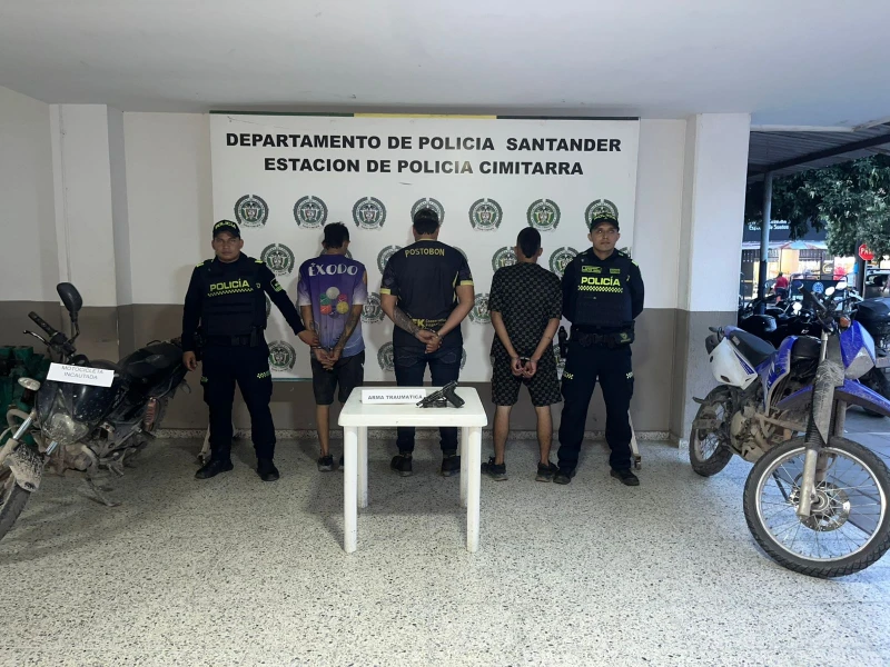 Policía capturó a tres sujetos que le dispararon a un hombre, en Santander