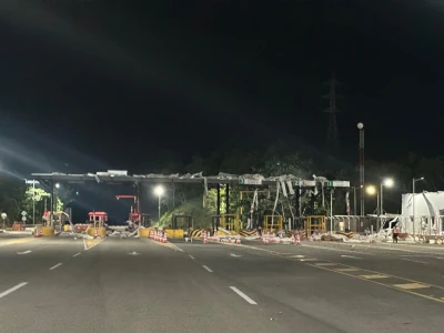 Una bomba destruyó el peaje entre Bucaramanga y Barrancabermeja