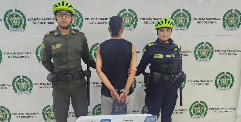 Cayó ladrón que acababa de asaltar a su víctima con una navaja en La Cumbre, Floridablanca