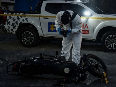 ¡Absurdo! Le pegaron cuatro puñaladas tras un choque de motos en Bucaramanga