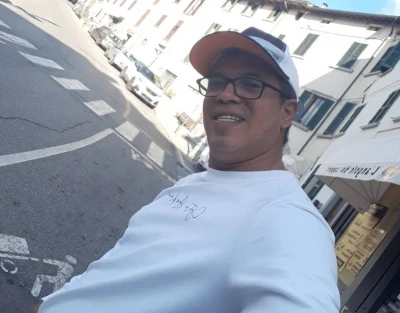 El cantante de cumbia Saúl Naranjo volvió apuñalar a su pareja en Bucaramanga