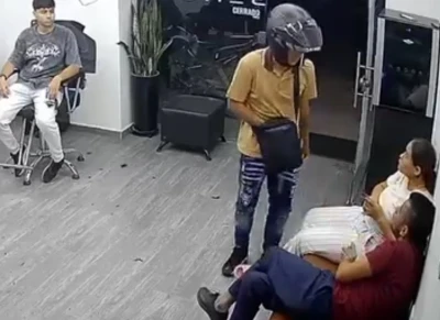 Robo en barbería del Mutis quedó registrado en cámaras de seguridad