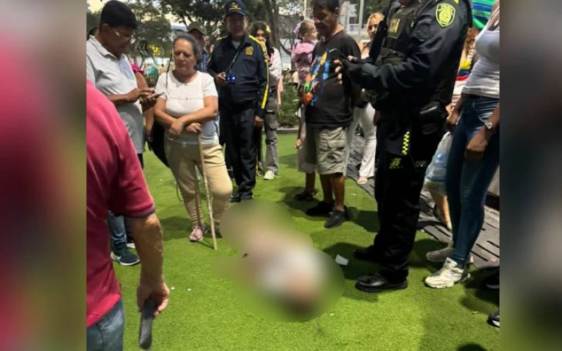 Hombre murió de manera repentina en el parque principal de Piedecuesta