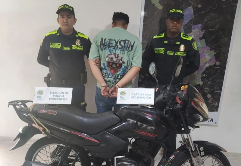 Capturan a hombre por receptación y recuperan motocicleta hurtada en Piedecuesta