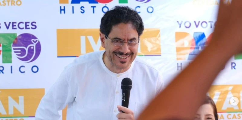 Iván Cepeda lidera primera vuelta y domina escenarios de segunda vuelta, según encuesta