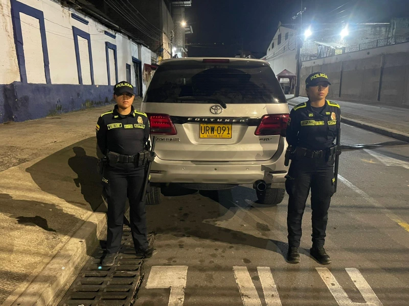 Se enfrentó a la Policía a tiros en una camioneta robada, en el norte de Bucaramanga