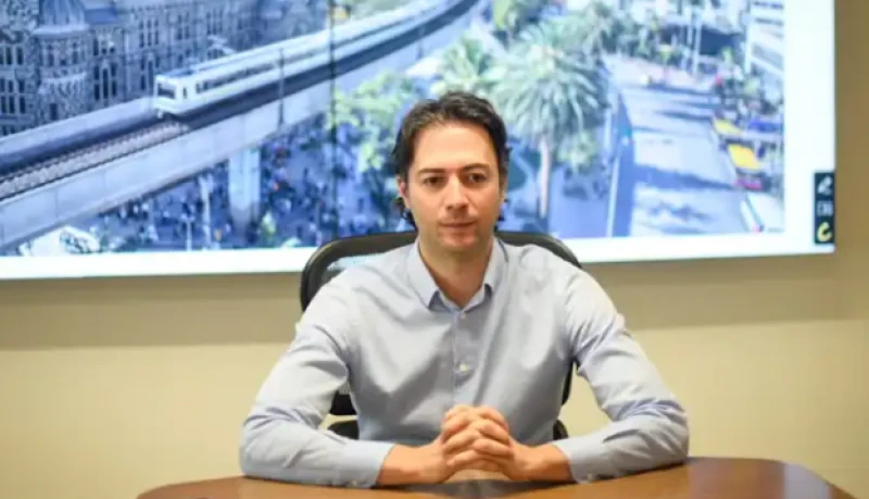 CNE da vía libre a Daniel Quintero para participar en la consulta de la izquierda