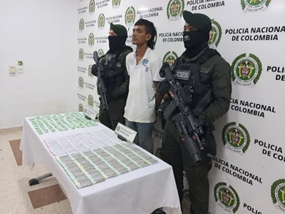 'Quisiz' trató de correr, pero lo agarraron con un cargamento de marihuana y bazuco, en Bucaramanga