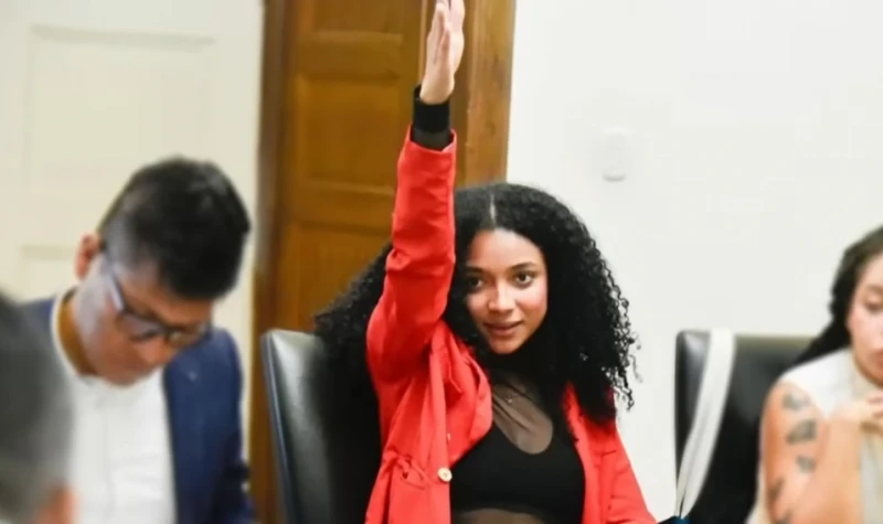 Imputarán cargos a Juliana Guerrero por fraude en su título universitario