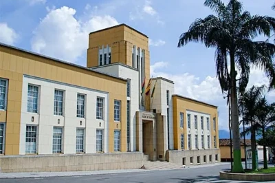 Le daban $100 mil a los artistas y aparecían pagos de $4 millones en Santander: cae otro responsable