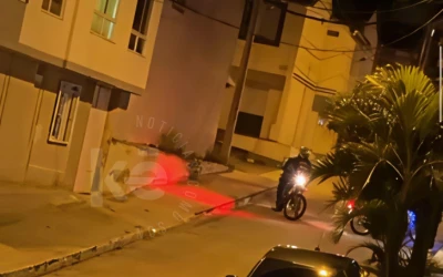 Grupo armado de motociclistas acribilló a un menor de edad, en Piedecuesta