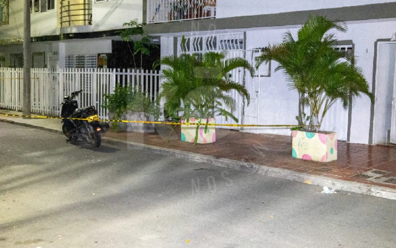 Ke se dice -  fondo blancodas asas