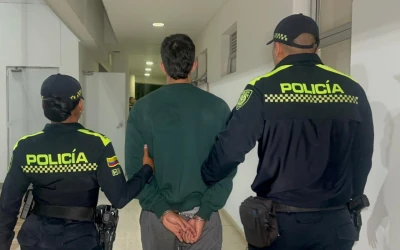 Por huir de la Policía, motociclista atropelló a un menor en Bucaramanga