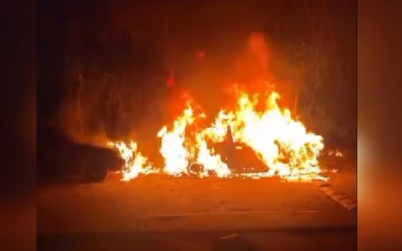 Investigan incendio de vehículo de candidato a la Cámara, en Piedecuesta