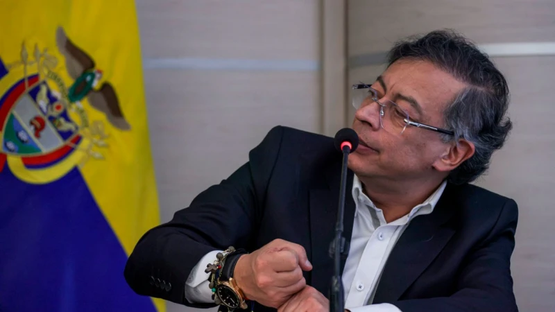 Petro propone eliminar peajes y un tren desde la Costa hasta el Llano