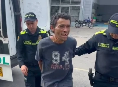 Lo agarraron con tapas y cajas robadas del sistema de iluminación de Bucaramanga