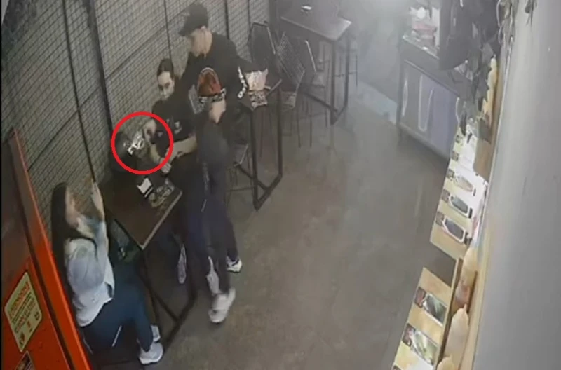 Dos mujeres fueron asaltadas dentro de un restaurante en el barrio San Francisco, Bucaramanga