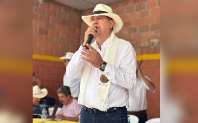 Procuraduría suspende por 15 meses al alcalde de Suratá, Exson Pabón