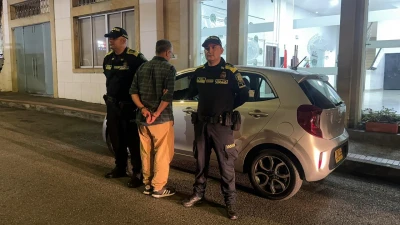 Capturan a adulto mayor con vehículo robado en Bucaramanga