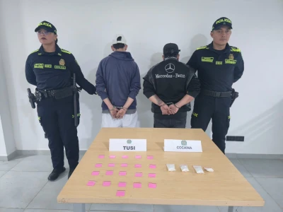 Capturan a dos hombres con tusi y cocaína en vía Girón - Zapatoca