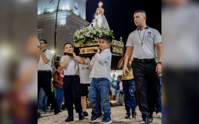 Con pasos pequeños y gran devoción: inició la Semana Santa Infantil en Girón