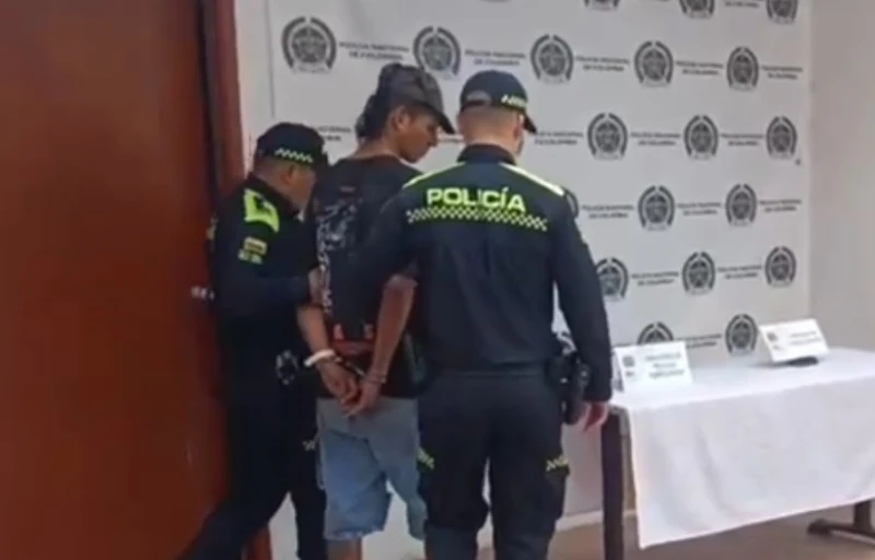 Durante un control de la Policía en Piedecuesta, cayó un hombre buscado por hurto calificado