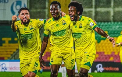 Bucaramanga se juega un partido clave en casa contra Santa Fe este viernes