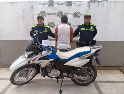 Recuperan motocicleta robada y capturan a un hombre en Santander