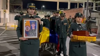 Reciben con honores en Bucaramanga a soldado que murió en accidente aéreo en Putumayo