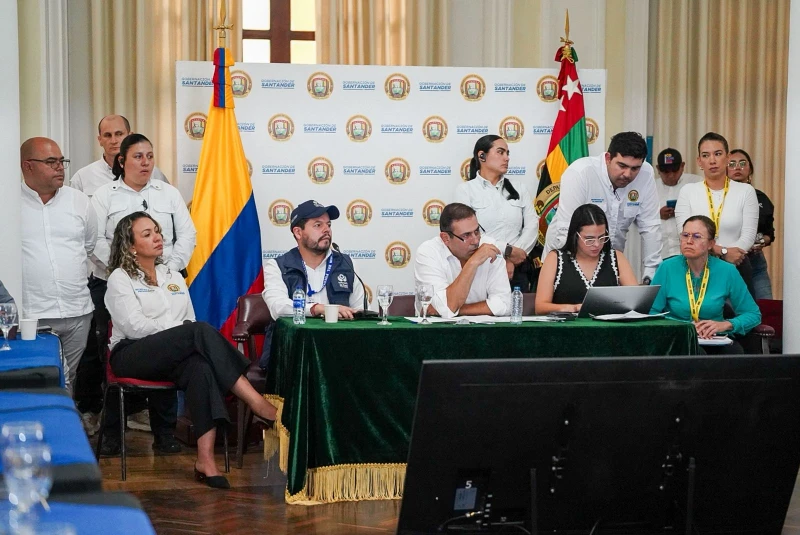 Gobernación de Santander anunció acuerdo que pone fin al Paro