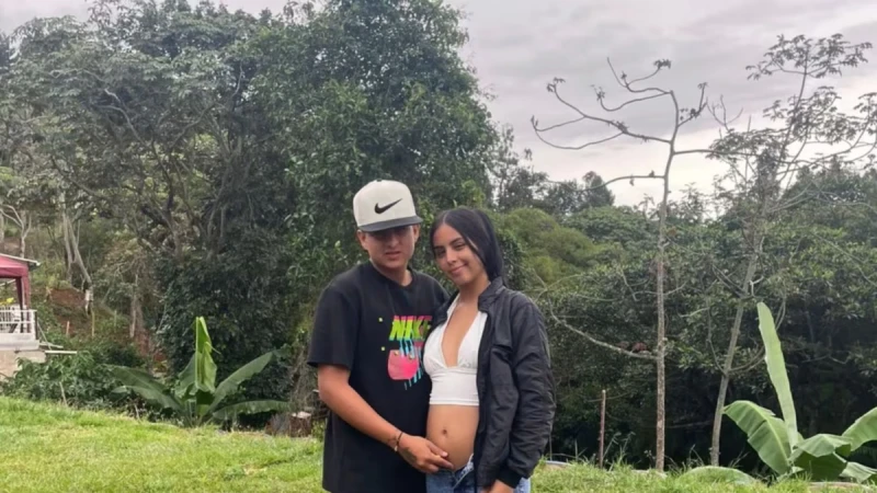 Tras perder a su hijo, entró con un machete a un hospital y luego murió