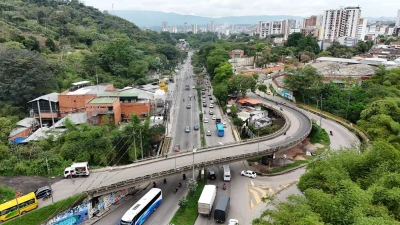 ¡Atento! Implementan contraflujo por obras del tercer carril en la autopista a Floridablanca