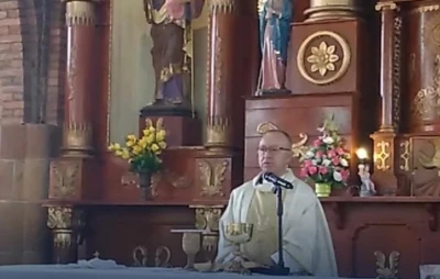 Sacerdote santandereano lanzó críticas contra Juan Daniel Oviedo por su condición sexual