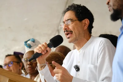 Iván Cepeda aceptó ir a debates pero con condiciones