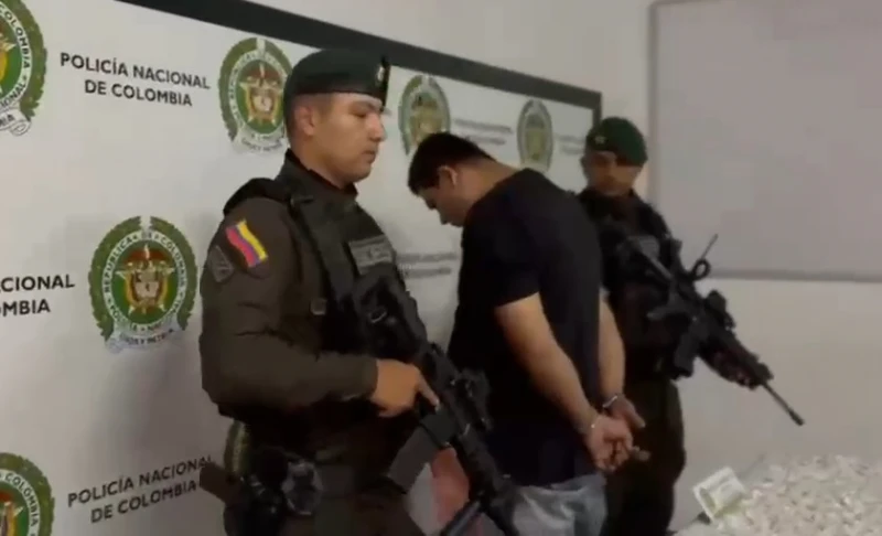 Capturan a alias “El Gato” con más de 2 mil dosis de narcóticos en Girón