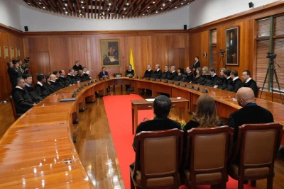 Suspenden decreto que ordenaba traslado inmediato de ahorros pensionales a Colpensiones